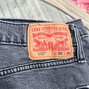 LEVI 512 36x30 GREY JEANS *LIKE NEW*